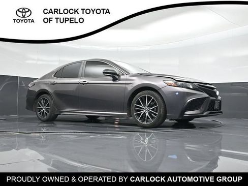 Used 2022 Toyota Camry SE FWD image 42