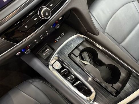 Certified 2024 Buick Enclave Essence w/ Experience Buick Package image 36