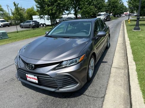 Used 2023 Toyota Camry LE FWD image 6