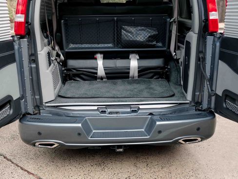 Used 2023 Chevrolet Express 2500 image 53