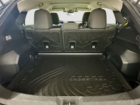 Used 2024 Subaru Crosstrek 2.0i Premium AWD/4WD image 29