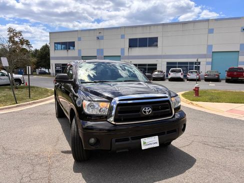 Used 2011 Toyota Tundra 4x4 Double Cab image 11