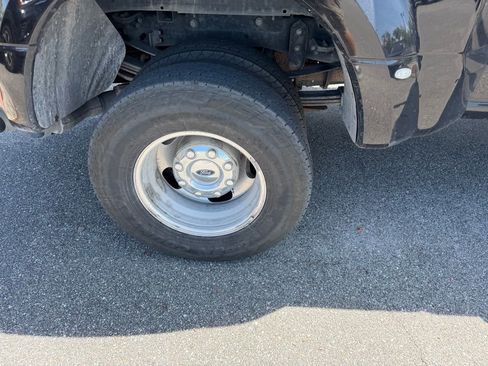 Used 2020 Ford F350 Platinum AWD/4WD image 5