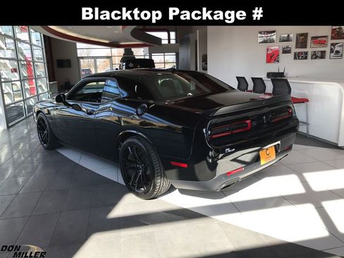 Certified 2020 Dodge Challenger R/T w/ Carbon/Suede Interior Package image 8