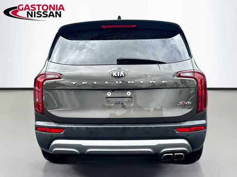 Used 2020 Kia Telluride S w/ S 8 Passenger Seating Package FWD image 7