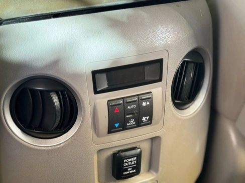 Used 2011 Honda Pilot EX-L image 20