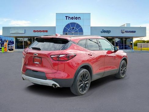 Used 2022 Chevrolet Blazer LT FWD image 4