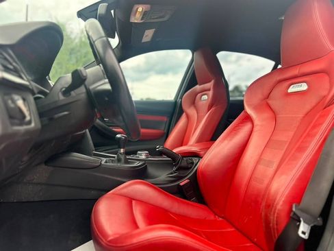 Used 2015 BMW M3 RWD image 11