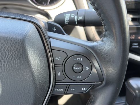 Used 2024 Toyota Camry SE FWD image 20
