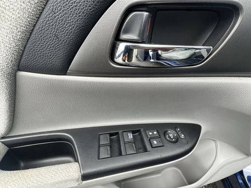 Used 2013 Honda Accord LX image 23