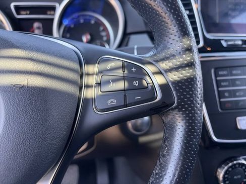 Used 2017 Mercedes-Benz GLE 350 w/ Premium 1 Package image 23