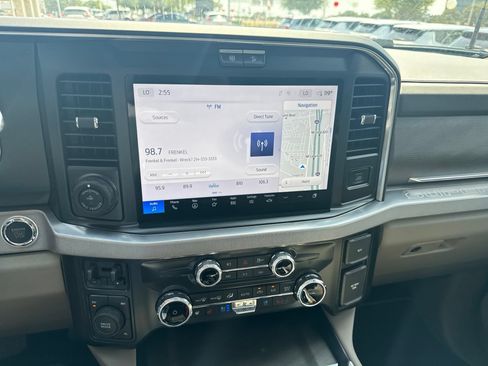 Used 2025 Ford F450 Platinum w/ Platinum Plus Package AWD/4WD image 8