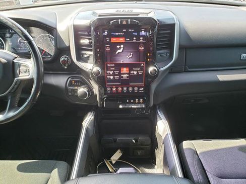 Used 2020 RAM 1500 Big Horn AWD/4WD image 17