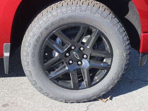 New 2026 Chevrolet Silverado 1500 RST w/ RST All Star Premium Package image 9