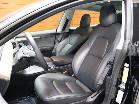 Used 2023 Tesla Model 3 Standard Range image 42