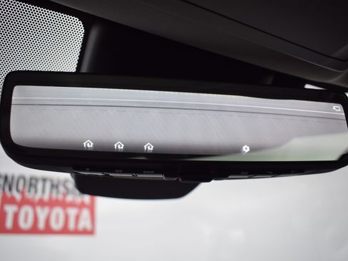 Used 2021 Toyota Highlander Platinum image 31