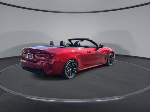 Used 2025 BMW M440i Convertible RWD image 8