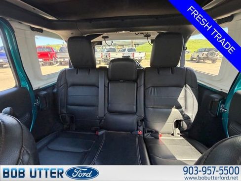 Used 2020 Jeep Wrangler Unlimited Sahara image 8