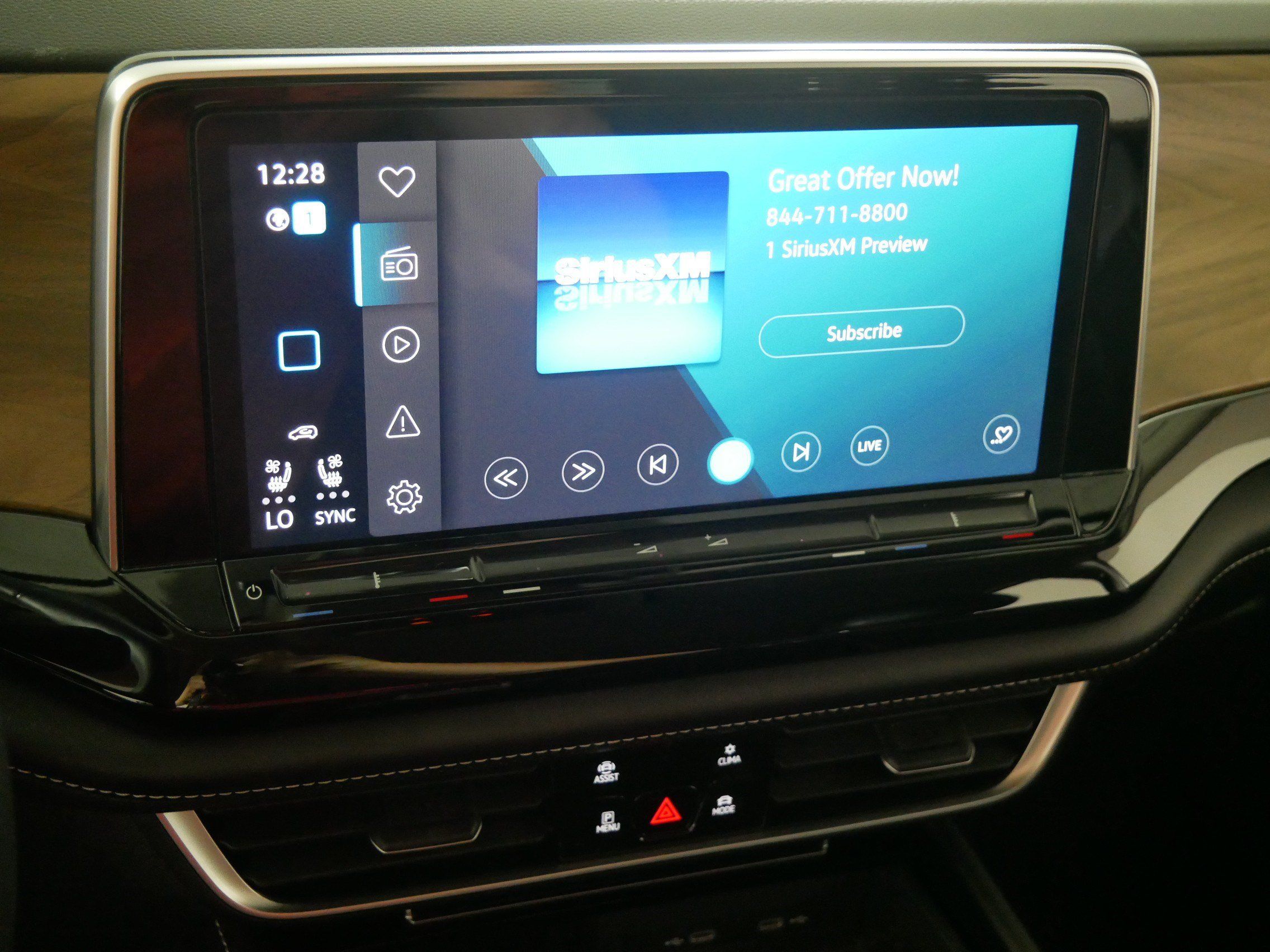 Used 2024 Volkswagen Atlas SE AWD/4WD image 22