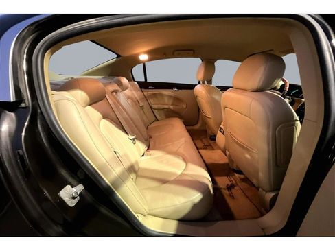 Used 2008 Buick Lucerne CXL w/ Ultra Confidence Package image 12