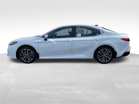 New 2026 Toyota Camry XLE w/ Premium Plus Package AWD/4WD image 7
