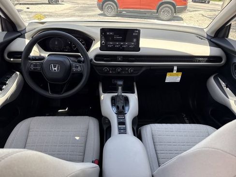 New 2027 Honda HR-V LX image 18