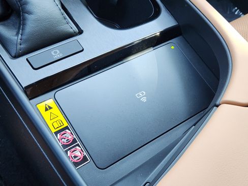 Used 2024 Lexus ES 350 w/ Premium Package FWD image 14
