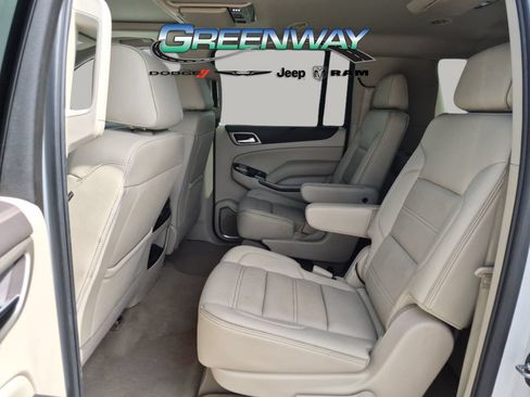 Used 2019 GMC Yukon XL Denali w/ Denali Ultimate Package RWD image 12