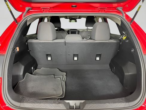 Used 2024 Subaru Crosstrek 2.0i AWD/4WD image 22