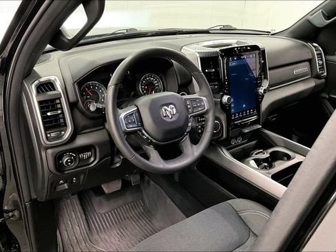 Used 2025 RAM 1500 Big Horn AWD/4WD image 16