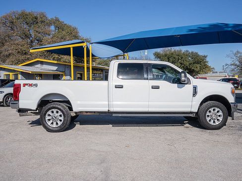 Used 2021 Ford F250 XLT w/ XLT Value Package image 4
