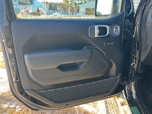 New 2026 Jeep Wrangler Sport S image 20