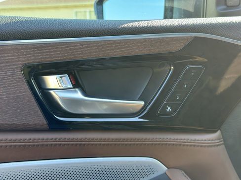 Used 2025 Acura MDX Advance Package image 18