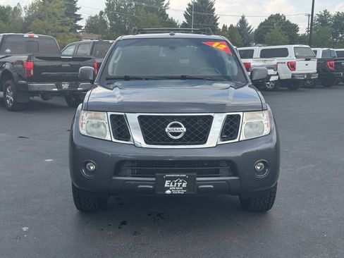 Used 2012 Nissan Pathfinder Silver RWD image 2