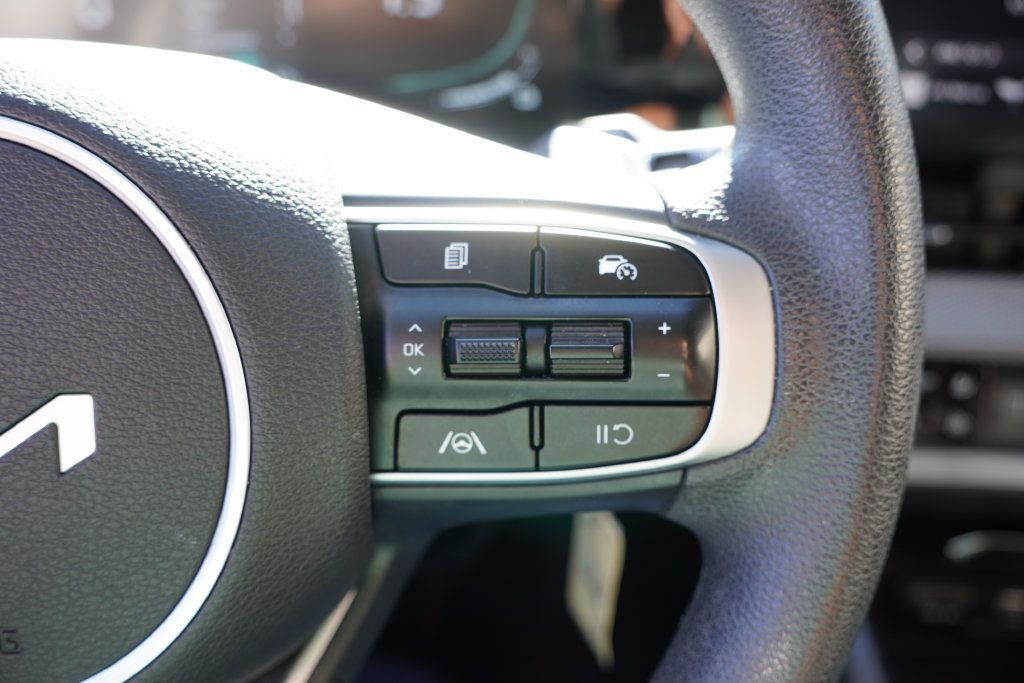 Certified 2024 Kia Sportage LX AWD/4WD image 28