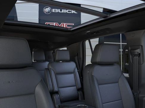 New 2026 GMC Yukon Denali w/ Sun & Power Step Package AWD/4WD image 24