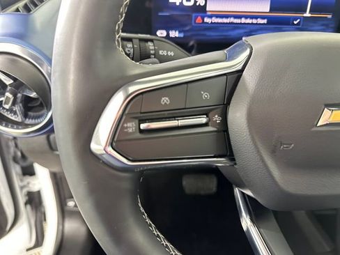 Used 2025 Chevrolet Equinox EV LT w/ Convenience Package image 15