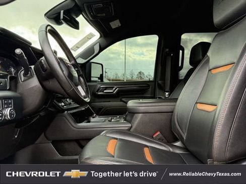 Certified 2024 GMC Sierra 2500 AT4 w/ AT4 Preferred Package image 28