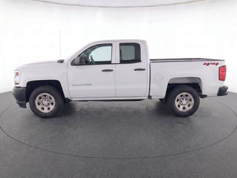 Used 2019 Chevrolet Silverado 1500 W/T w/ WT Convenience Package AWD/4WD image 8