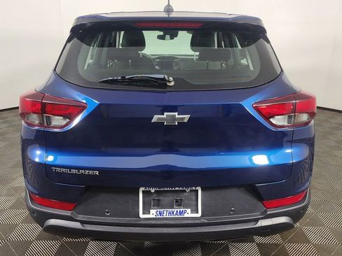 Used 2021 Chevrolet TrailBlazer LS image 7