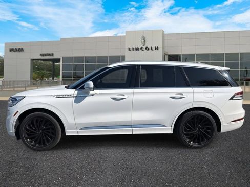 Used 2021 Lincoln Aviator Reserve w/ Equipment Group 210A image 6