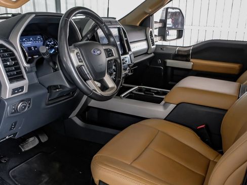 Used 2022 Ford F250 Lariat w/ Chrome Package AWD/4WD image 14