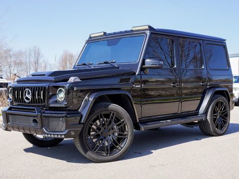 Used 2017 Mercedes-Benz G 63 AMG 4MATIC image 2