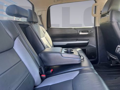Used 2019 Toyota Tundra Limited w/ Limited Premium Package AWD/4WD image 18