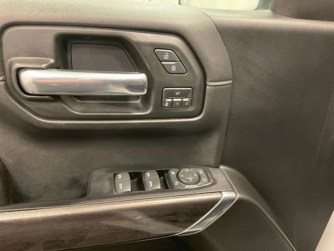 Used 2019 Chevrolet Silverado 1500 LTZ w/ LTZ Plus Package image 18