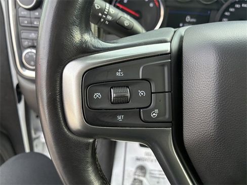 Used 2021 Chevrolet Silverado 1500 LT image 24