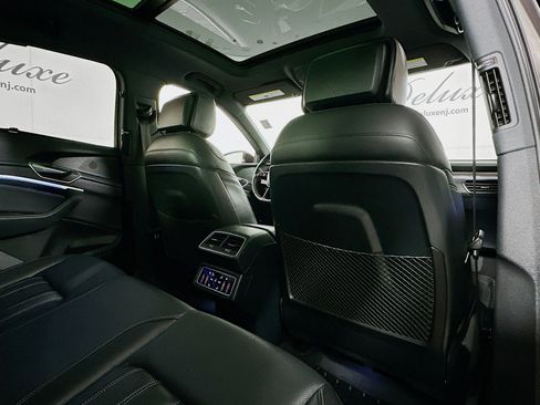 Used 2024 Audi Q8 e-tron Prestige w/ Prestige Package image 28