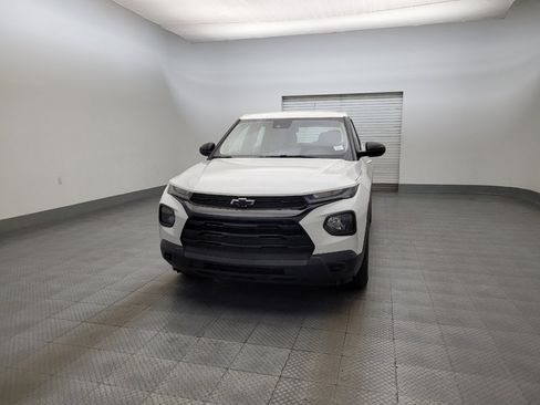 Used 2021 Chevrolet TrailBlazer LS w/ LPO, Blackout Package FWD image 15