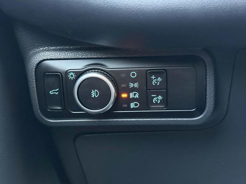 Used 2025 Ford Explorer ST-Line w/ ST-Line Street Pack image 33