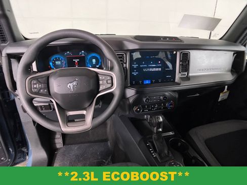 New 2025 Ford Bronco 4-Door image 8